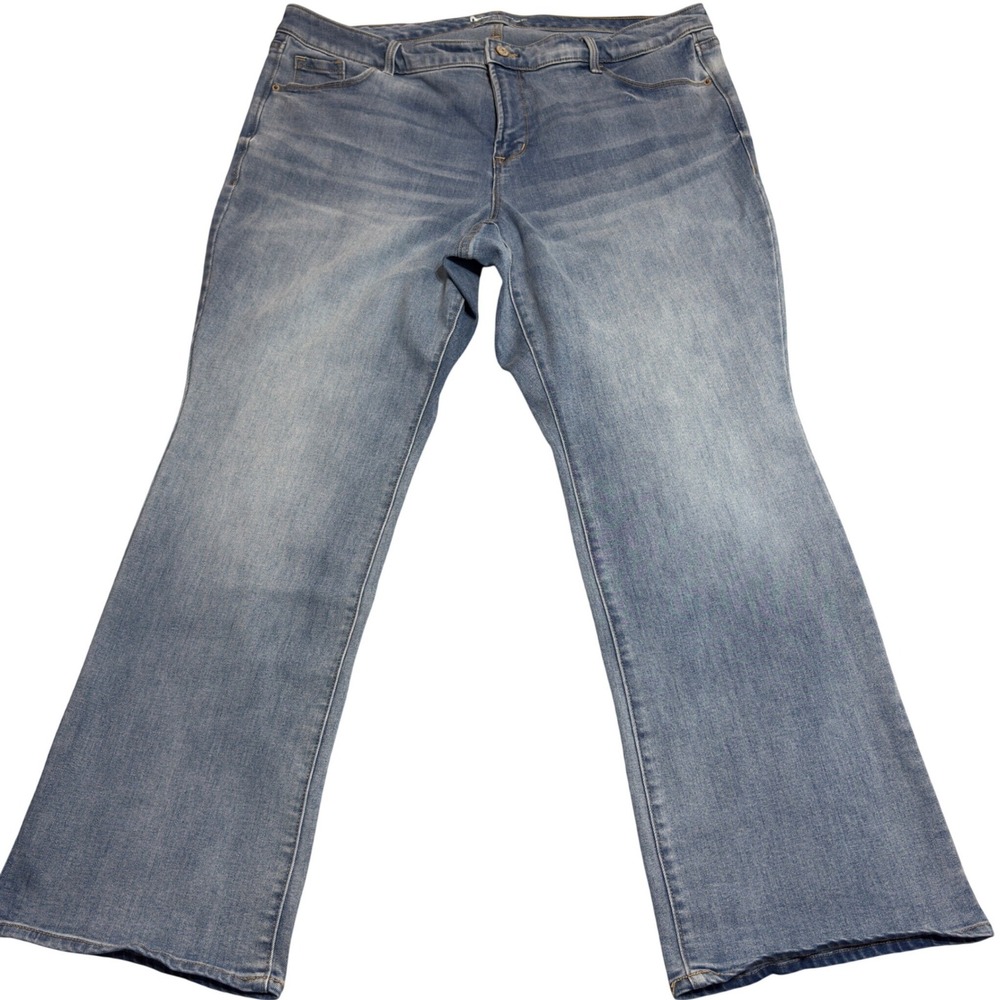 Old Navy Kicker Bootcut Jeans Women 20W Plus Short Blue Stretch Denim Mid Rise